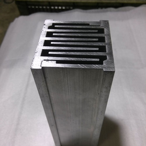 ����ɢ����